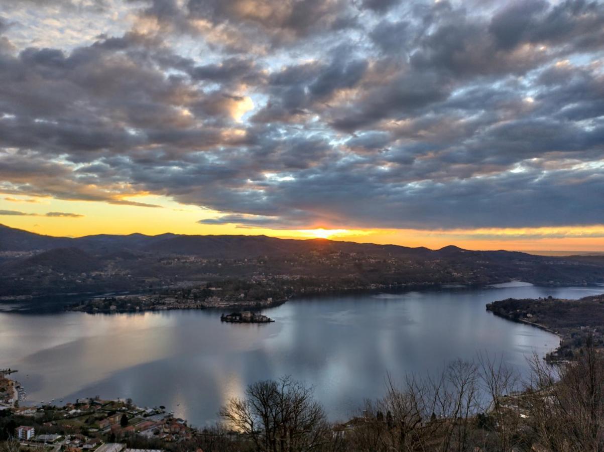 Hotel Panoramico Lago D'Orta (Adults Only) Madonna Del Sasso Luaran gambar