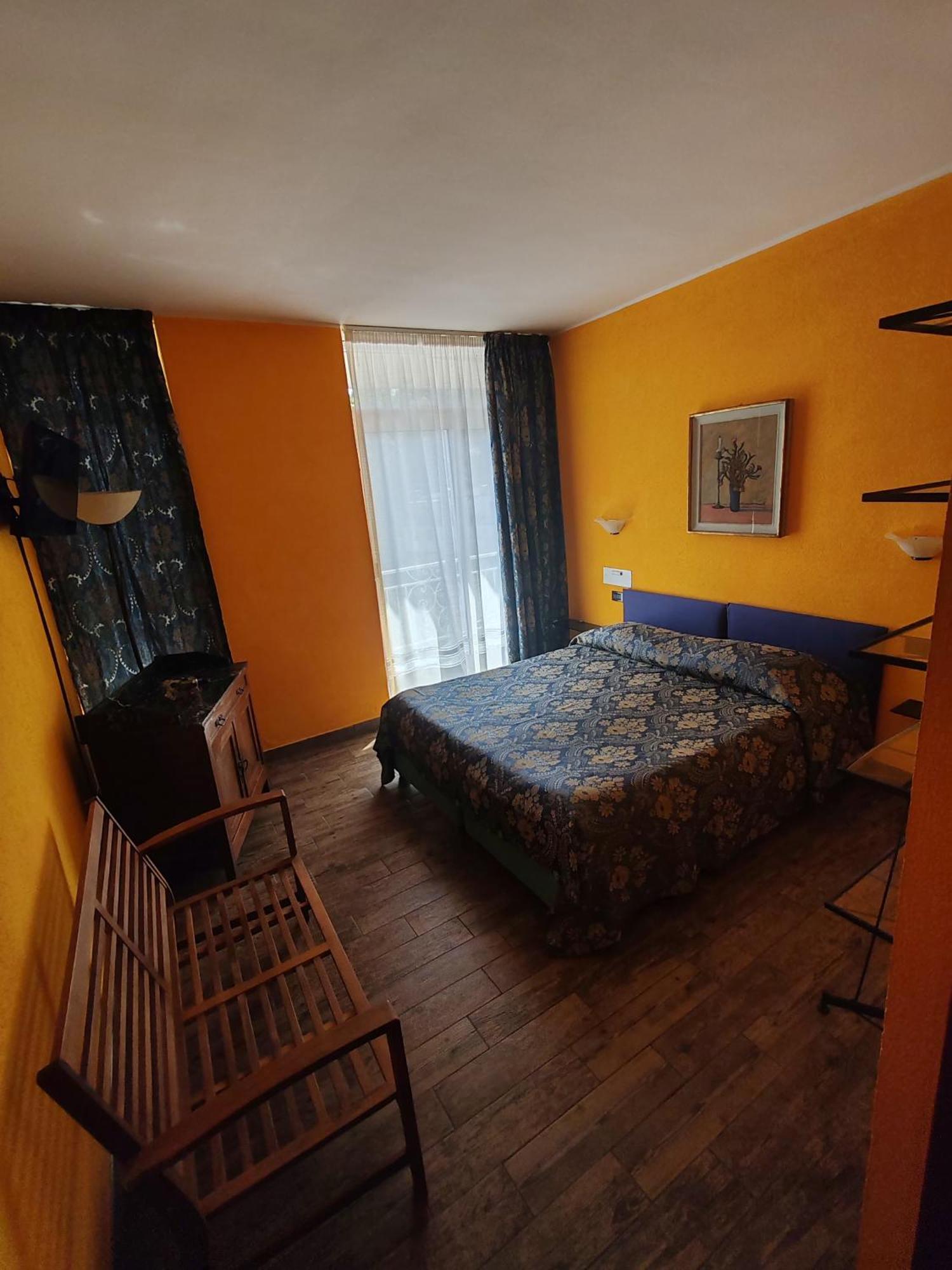 Hotel Panoramico Lago D'Orta (Adults Only) Madonna Del Sasso Luaran gambar