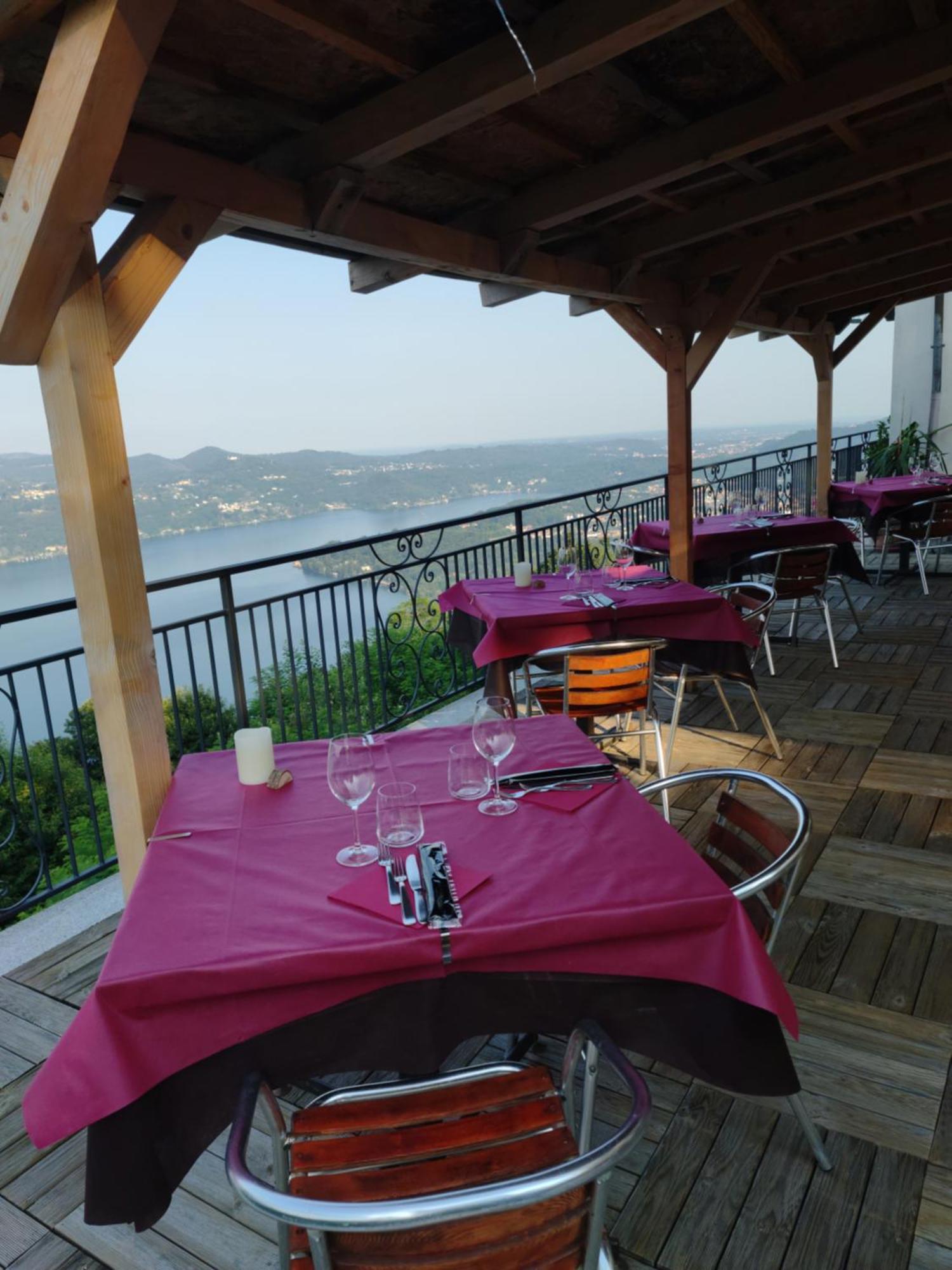 Hotel Panoramico Lago D'Orta (Adults Only) Madonna Del Sasso Luaran gambar