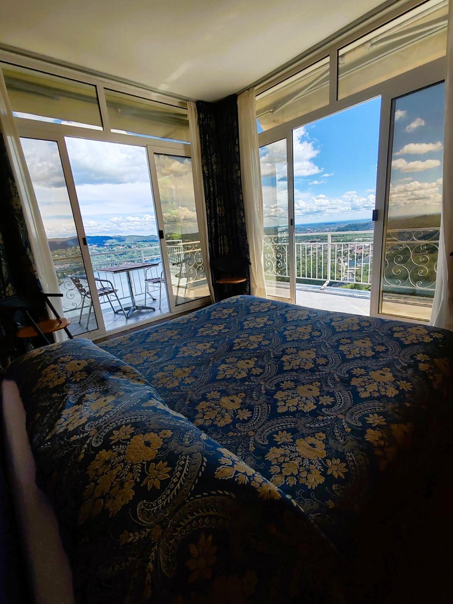 Hotel Panoramico Lago D'Orta (Adults Only) Madonna Del Sasso Luaran gambar