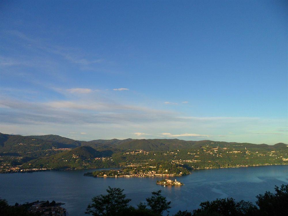 Hotel Panoramico Lago D'Orta (Adults Only) Madonna Del Sasso Luaran gambar
