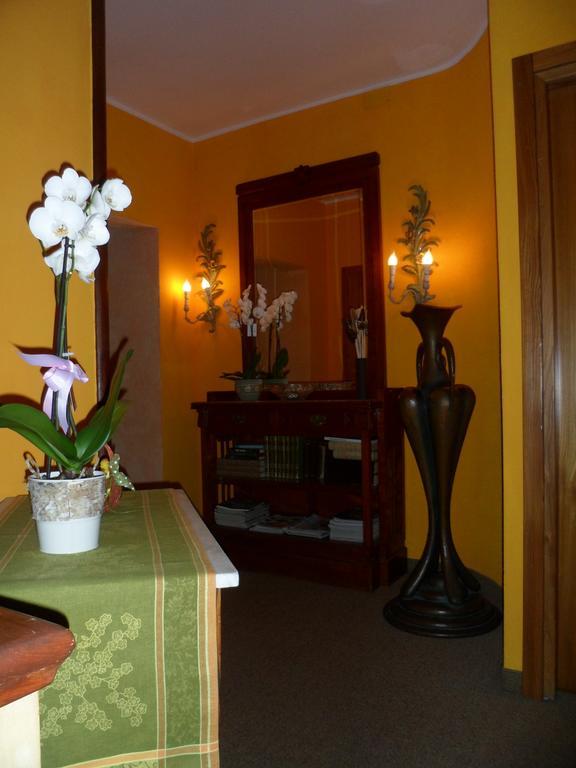 Hotel Panoramico Lago D'Orta (Adults Only) Madonna Del Sasso Luaran gambar
