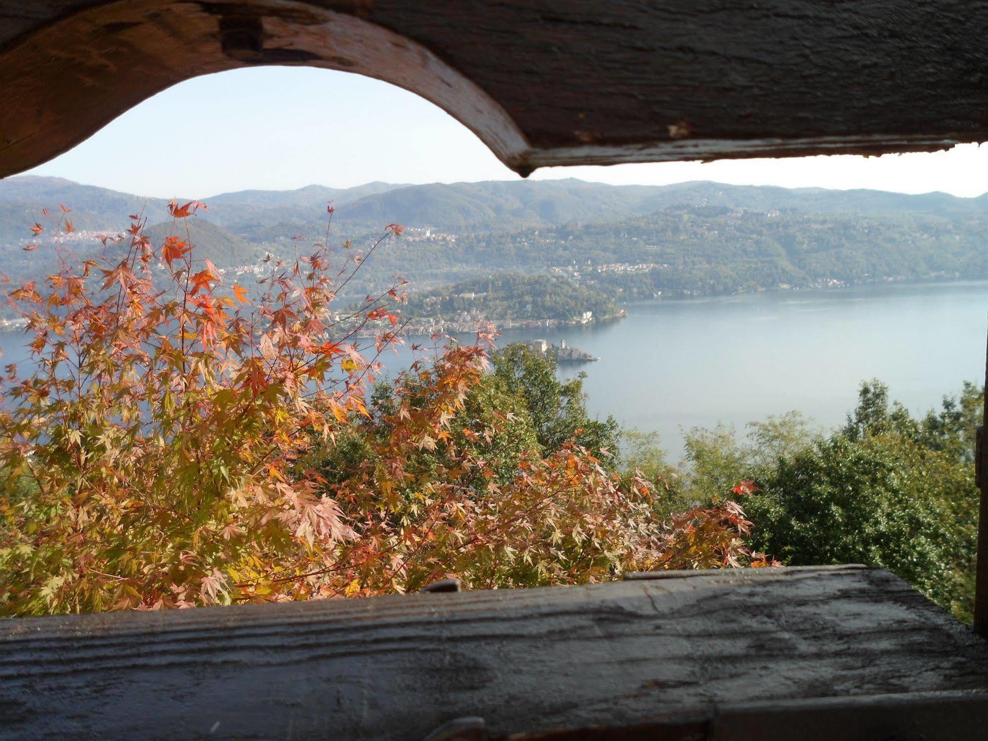 Hotel Panoramico Lago D'Orta (Adults Only) Madonna Del Sasso Luaran gambar